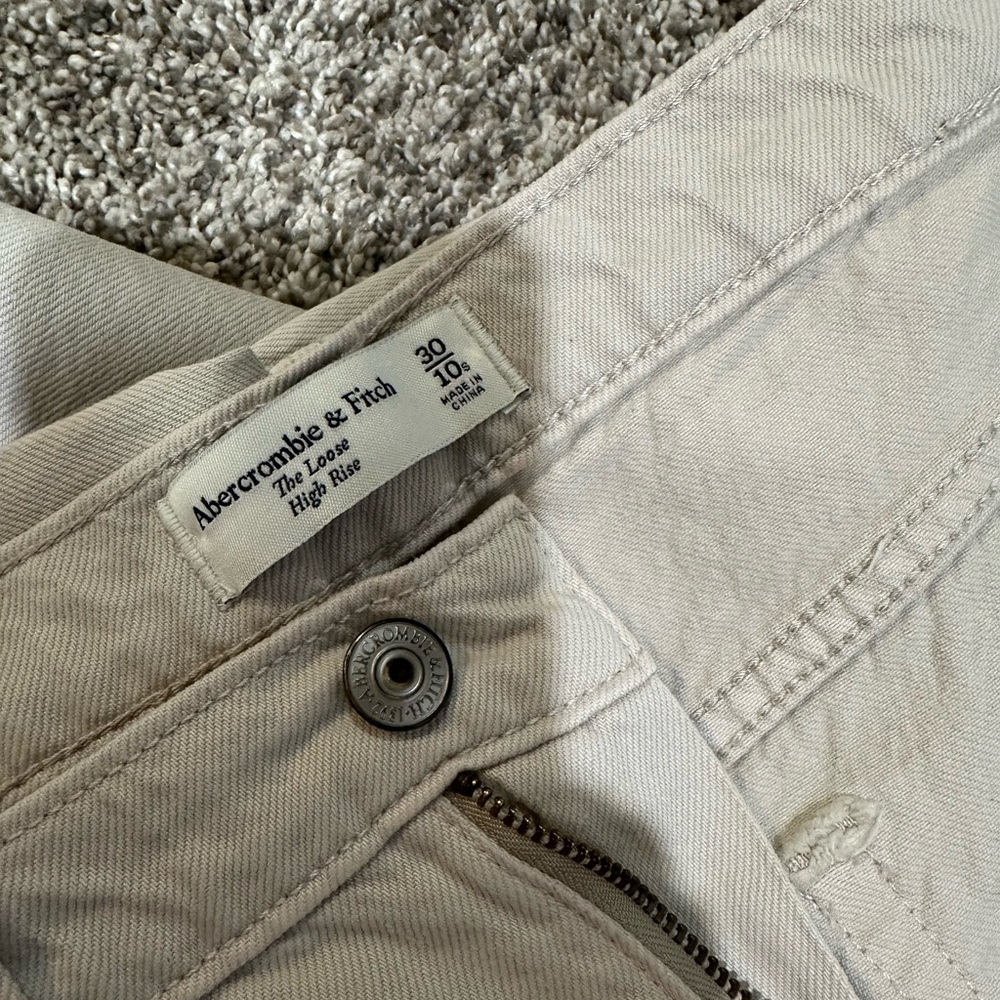 Abercrombie & Fitch High Rise Jeans